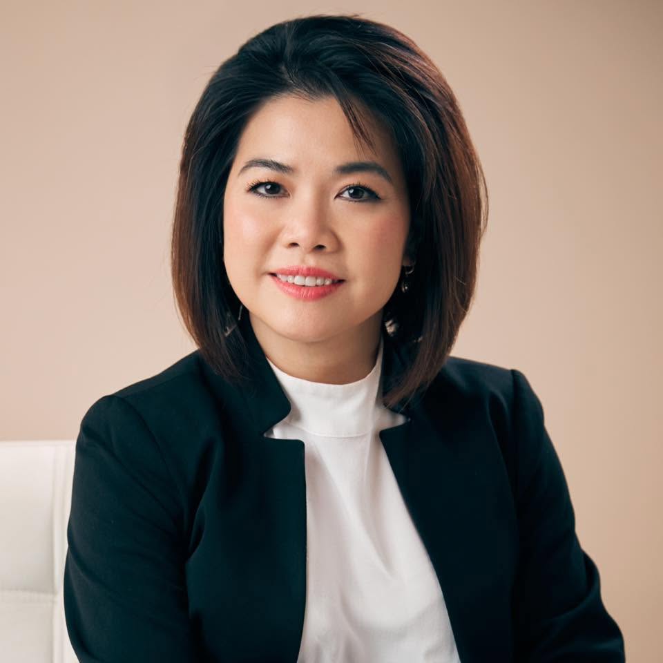 Tracy Vương